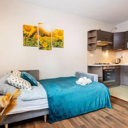 Karmelicka Sunflower Apartment Warszawa Zewnętrze zdjęcie