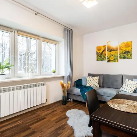Karmelicka Sunflower Apartment Warszawa Zewnętrze zdjęcie